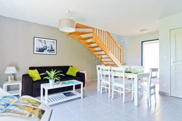 Отель Residence Nemea Le Domaine Des Mauriers