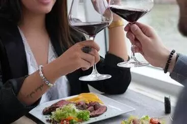 Hotel Restaurant Brasserie Feestzaal Ahoi, Kortrijk