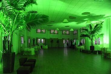 בית מלון כפרי Oma Zita