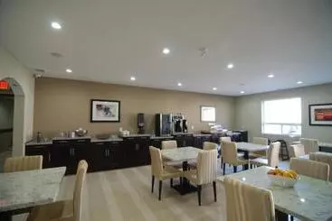 酒店 Paradise Inn And Suites Redwater