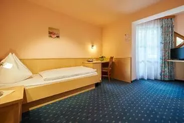 Отель Restaurant Schwaiger