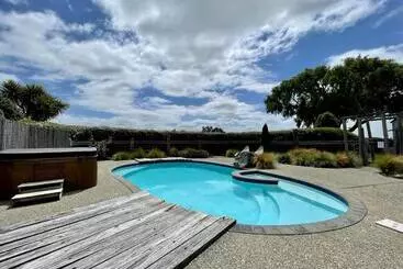 Hotel St Leonards Vineyard Cottages