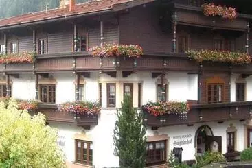 Pensione Der Siegeler B&b   This Lifestylehotel Rocks