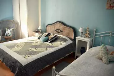 Aamiaismajoitus (B&B) Douce Vallee