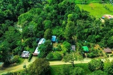 Corcovado Foundation Biohostel