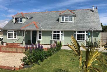 Dongola Bed & Breakfast