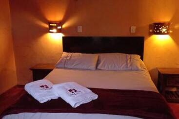 Hotel Calicanto Real Cafe Museo