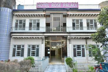 Hotel The Rose Palace Swat