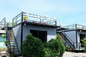 Pensão สกายวิวรีสอร์ท ชัยนาท