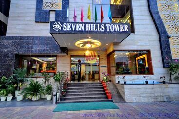 هتل Seven Hills Tower