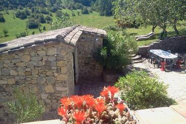 Bed and Breakfast Le Relais De Vazeille