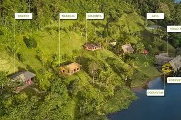 リゾートホテル Rain Forest Lodge Playa Jaguar Panama