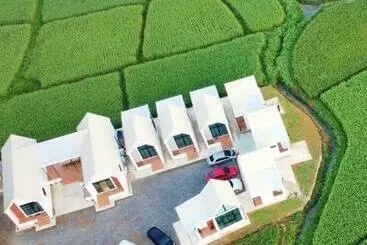 Hotelli เดอนาปัว วิลล่า