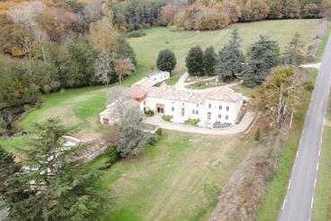 膳宿费 La Bastide Cardan