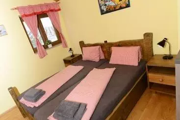 Majatalo Podveský Mlýn