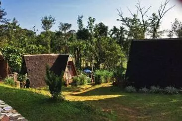 Resort Turtle Pond Home Stay