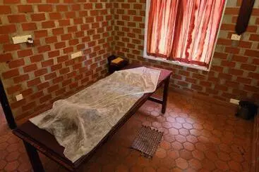 Hotel Treebo Trend God S Own Country Ayurveda Resorts