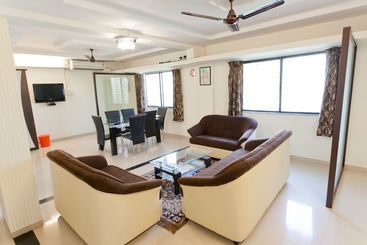 شقق خاصة سياحية Amigo Serviced Apartments Chinchwad
