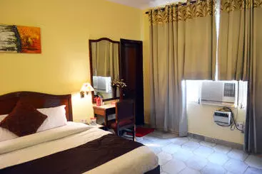 Hotel Oyo Rooms Gangaram Hospital