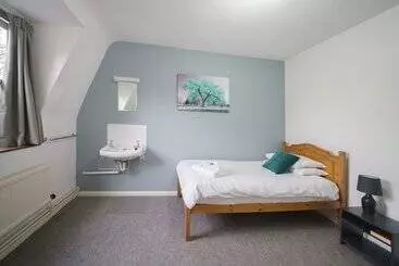 Bed and Breakfast Sarum College