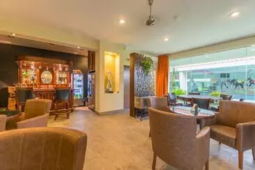 Hotelli Ecce Inn & Spa