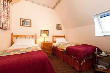 펜션 Ardleigh House