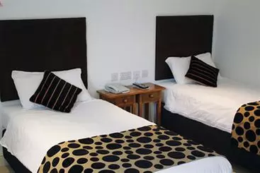 The Dashwood Hotel & Restaurant