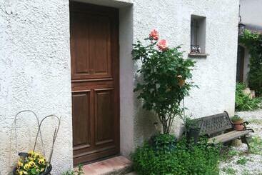 ベッドアンドブレックファースト Chambres D Hôtes La Fouquette