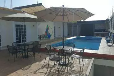 Hotelli Hb Alebrijes Sc