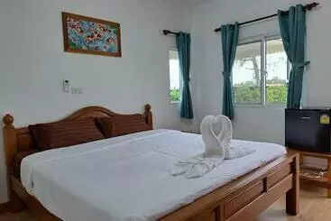 Lomakeskus เรือนจำปา