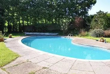 مبيت وإفطار Bulleigh Barton Manor