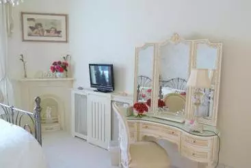 Turistihuoneistot Tramontane Apartment At Hesketh Crescent