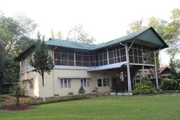 ホテル Chowkidinghee Heritage Chang Bungalow