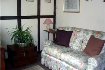 민박 Lower Bache House