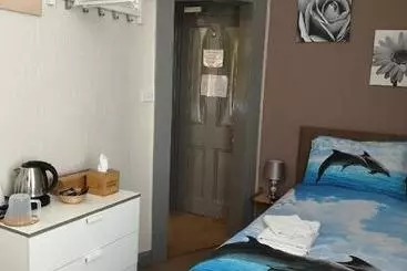 تختخواب و صبحانه Summer's Bay