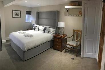 Отель The Bulls Head