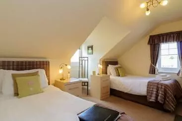 פנסיון The Gables Guest House