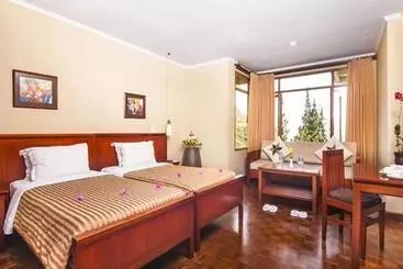 Alamsagita Puncak Hotel & Resort