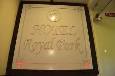 Отель Royal Park 22