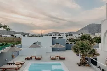 Hotelli White Lily Suites & Lofts   Adults Only 16 Plus