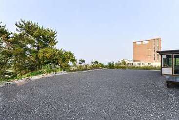 Ulsan Ganjeolgot Haedameun Pension