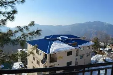 هتل Mustafa's Palace