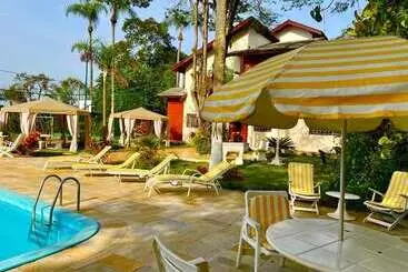 هتل The Helvetia Polo Villa