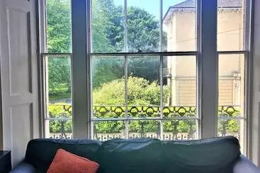 Majatalo Westbourne Place Townhouse   By Clifton Short Lets