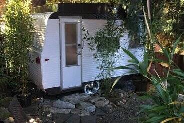 کلبه Seattle Glamping Zen Den