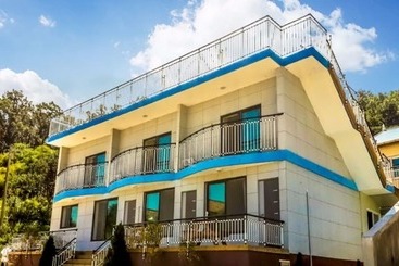 Seokmodo Neulhaerang Pension