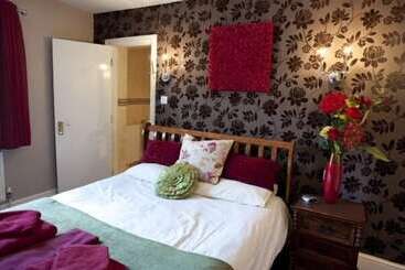 مبيت وإفطار The Bull Inn