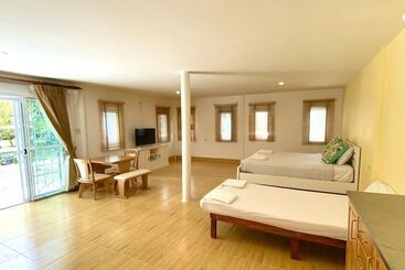 فندق Koh Mook Riviera Beach Resort