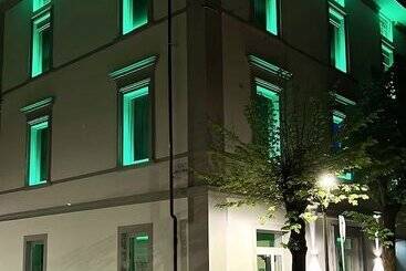 Gästgiveri Suite Dreams Montecatini