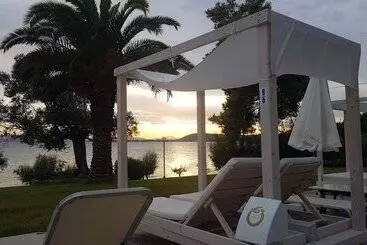 ホテル O Paradise Beach Resort & Spa